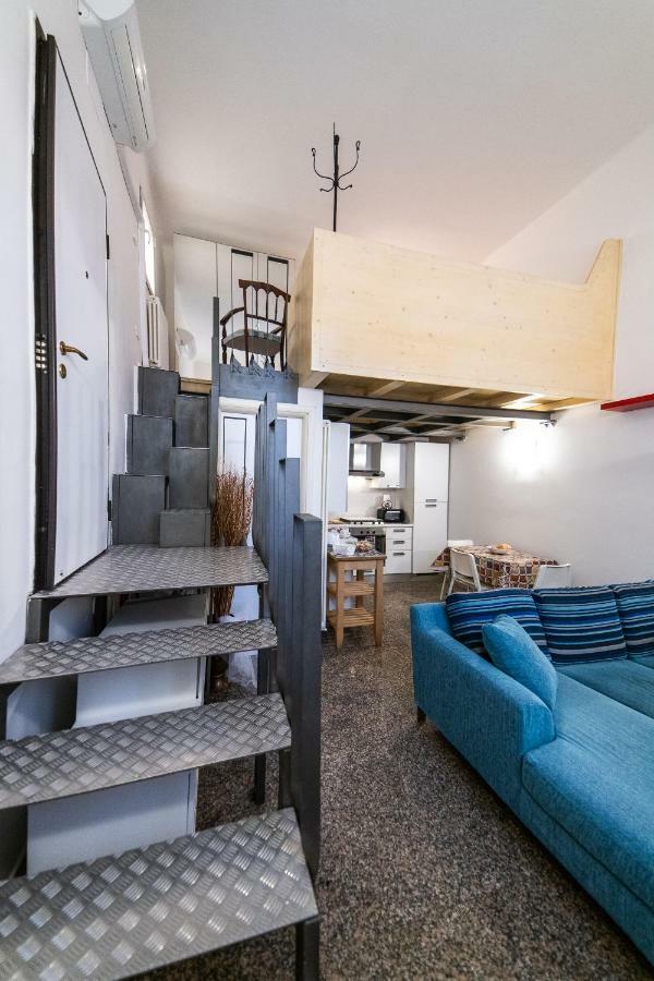 Appartement Anais' Loft- OSP. SANT'ORSOLA-FIERA à Bologne Extérieur photo
