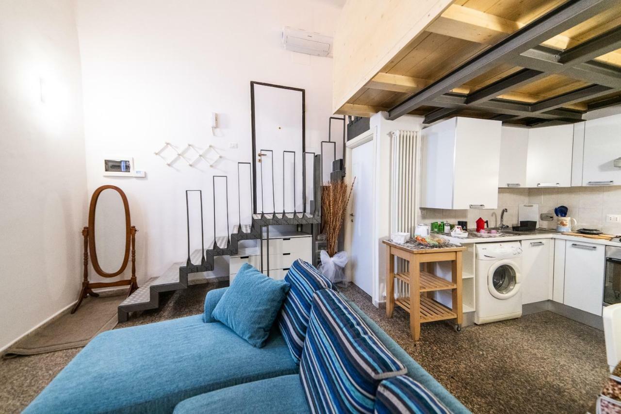 Appartement Anais' Loft- OSP. SANT'ORSOLA-FIERA à Bologne Extérieur photo