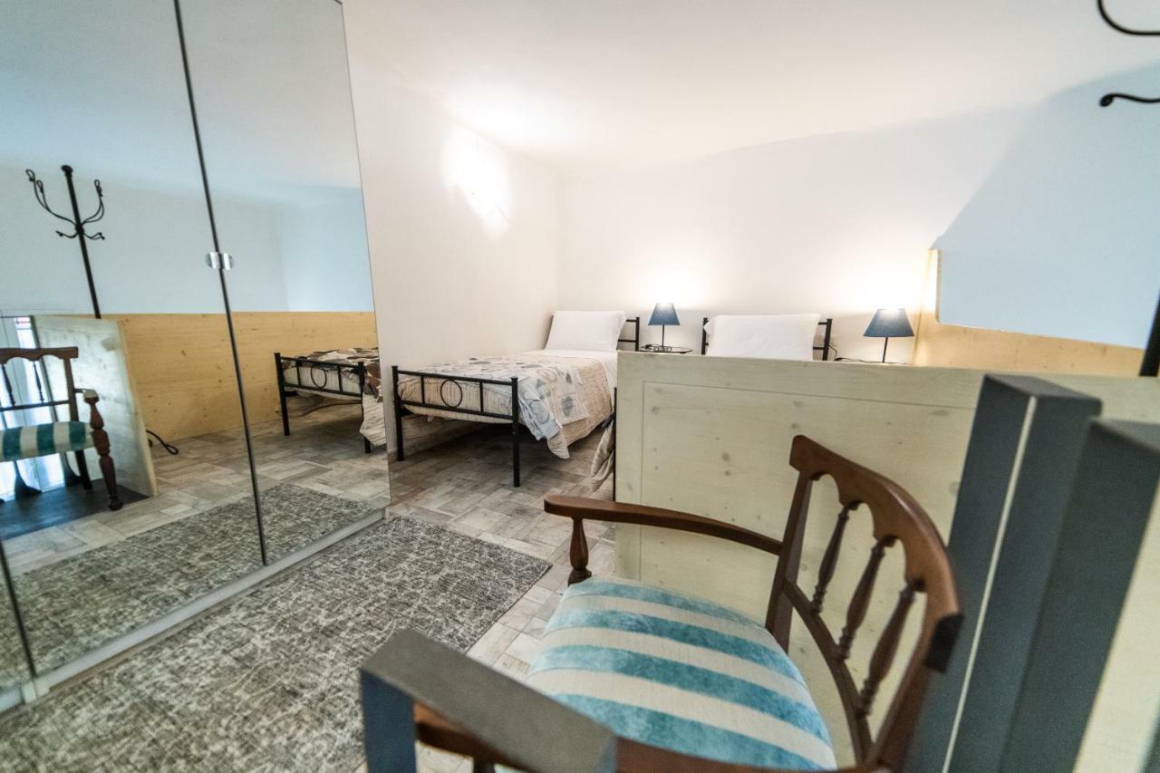 Appartement Anais' Loft- OSP. SANT'ORSOLA-FIERA à Bologne Extérieur photo