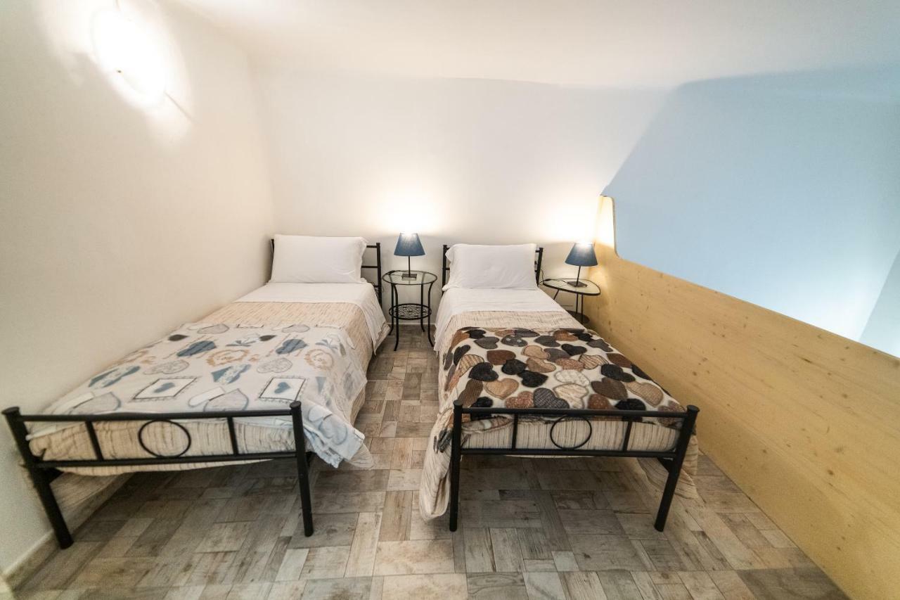 Appartement Anais' Loft- OSP. SANT'ORSOLA-FIERA à Bologne Extérieur photo